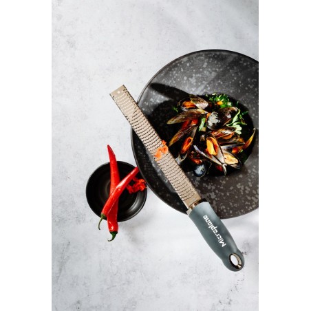 Zesteur gratteur gris orage