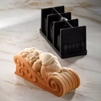 Moule à bûche traineau silicone Père Noël 1350 ml