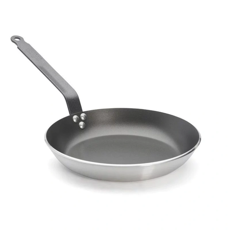 Poêle avec revêtement antiadhésif pour une cuisson facile et un nettoyage rapide